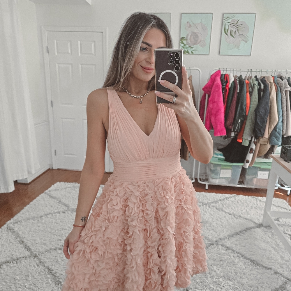 Aidan Mattox Rosette pink cocktail dress Size S - Picture 2 of 11